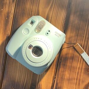 Instax Mini 9 Polaroid Camera- soft blue